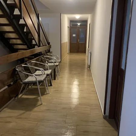 Krusne Hory U Mikese * アベルタミ