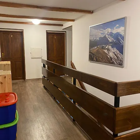 Krusne Hory U Mikese アパート アベルタミ