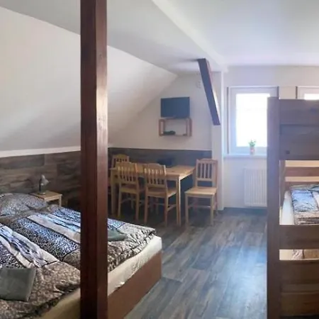 Krusne Hory U Mikese アベルタミ