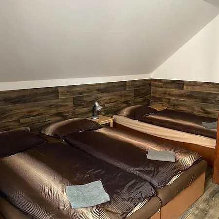 Krusne Hory U Mikese Apartament