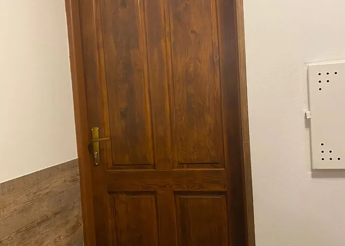 Krusne Hory U Mikese Apartment